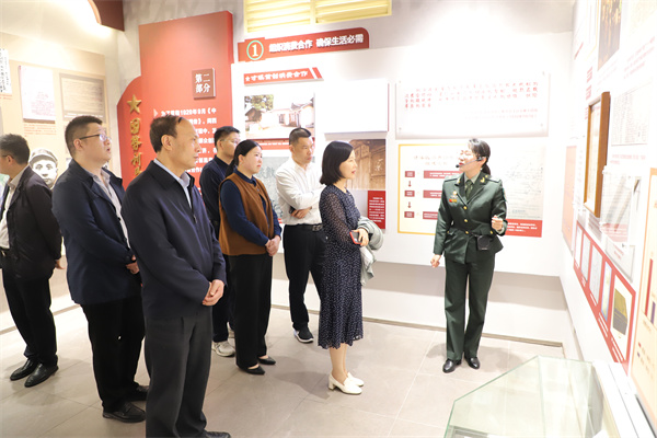 深化供魂为民根脉 久久为功绘振兴——全国供销总社调研组来岩考察调研展览服务纪实